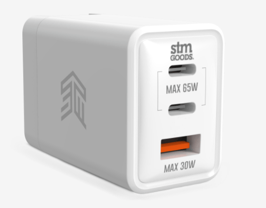 STM 65W THREE PORT (3x USB-C & 1x USB-A) POWER ADAPTER (UNIV) - WHITE
