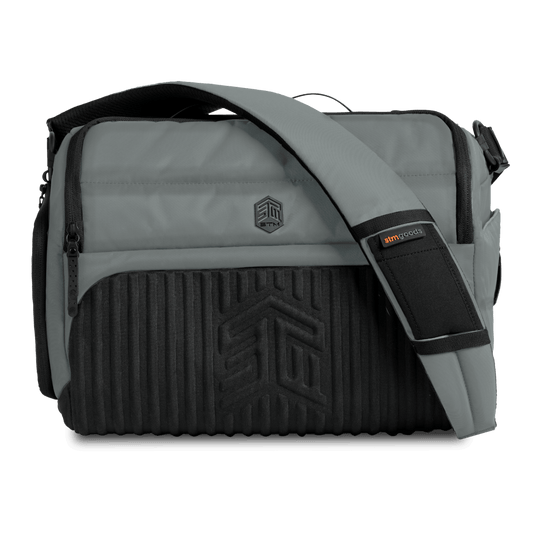 STM (DUX 16L MESSENGER) LAPTOP SHOULDERBAG, FITS UP TO 15", GREY , 3YR WTY