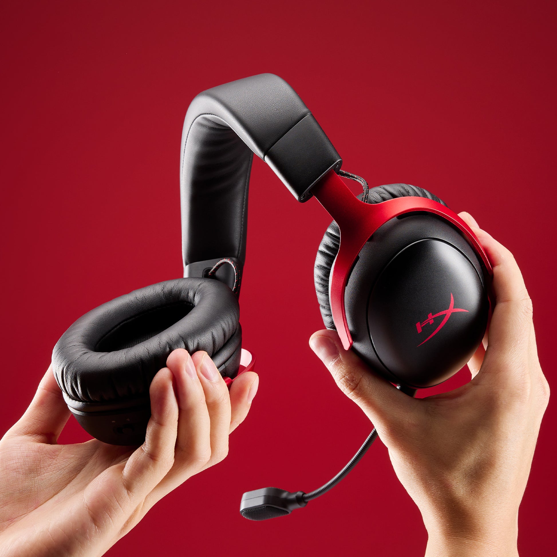 HyperX Cloud III S - Wireless Gaming Headset (White)