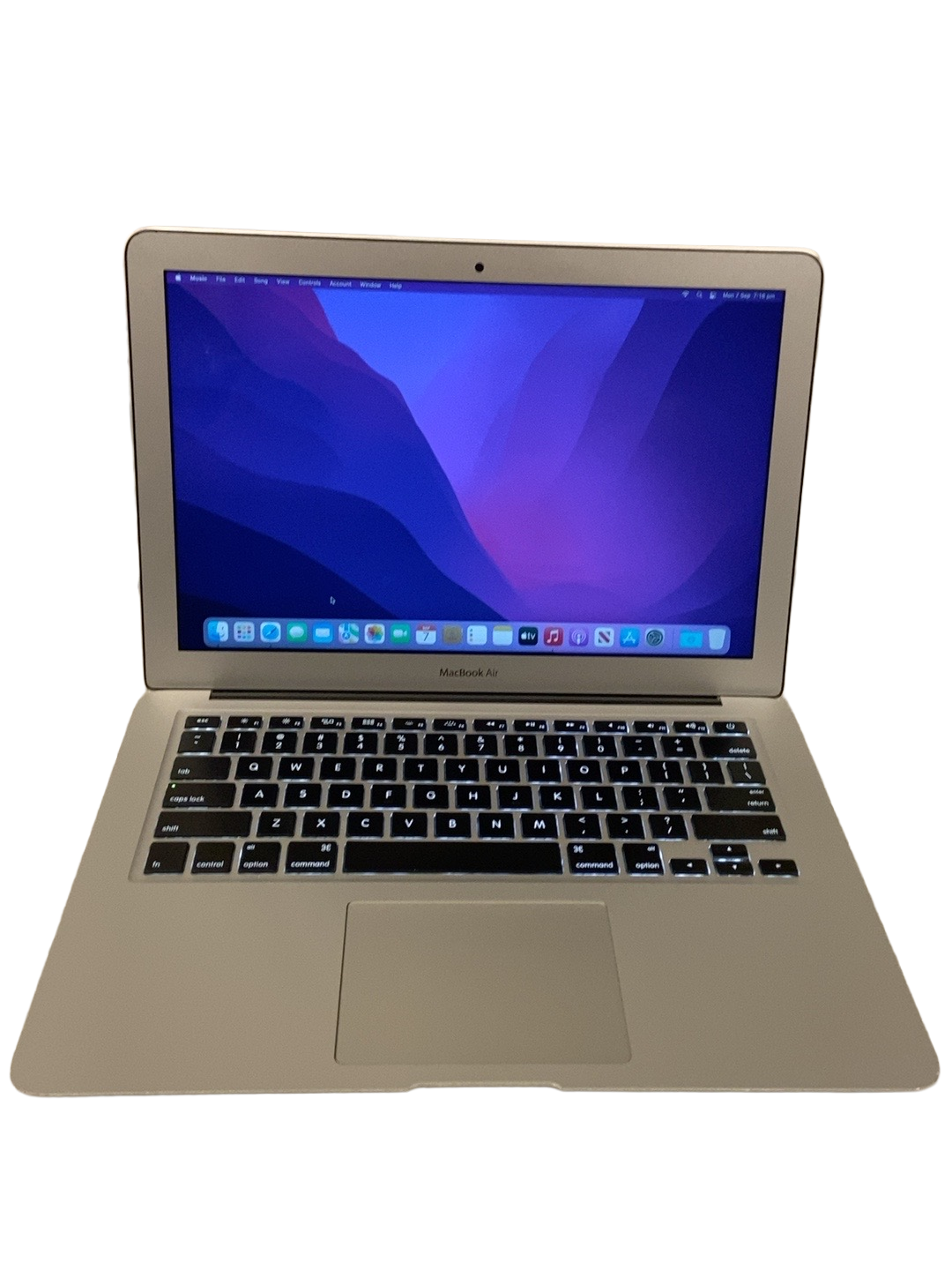 Apple MacBook Air 13-inch Early 2015 front open view